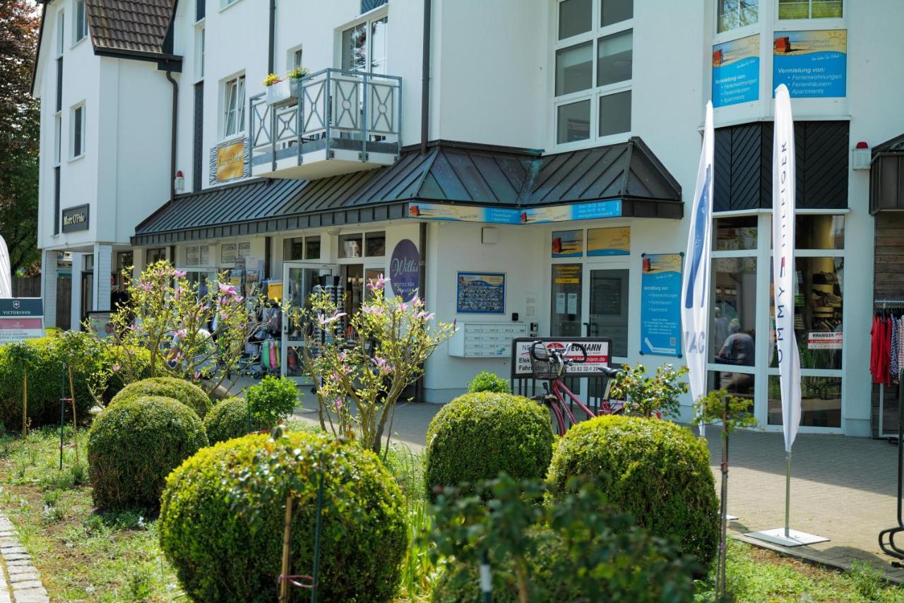 Ferienwohnungen Meerfarbig Zingst - Haustierfrei -Terrasse Mit Strandkorb Oder Balkon - E-Ladesaeule - Parkplatz - Wlan - Fahrradschuppen - Waschtrockner - Ruhig Und Zentral - Nichtraucher Exterior photo